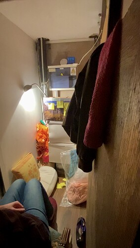 emptycloset_rachel